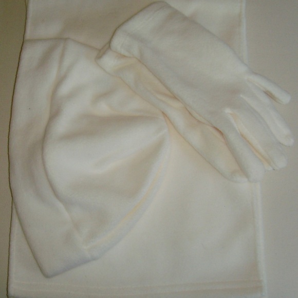 St. John's Bay 3-Piece Scarf Set - BRAND NEW! - Picture 1 of 8